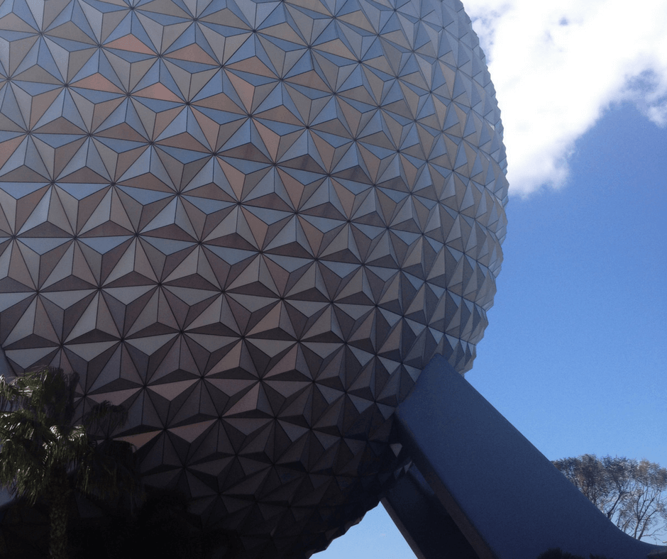 how-to-create-the-perfect-disney-park-bag